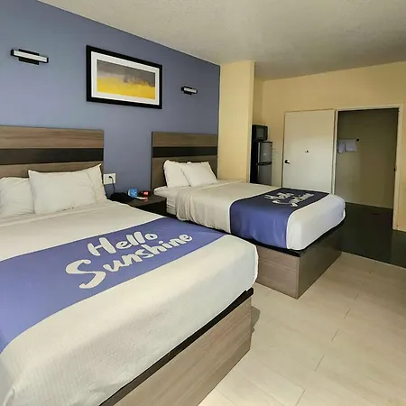 Days Inn By Wyndham Freeport